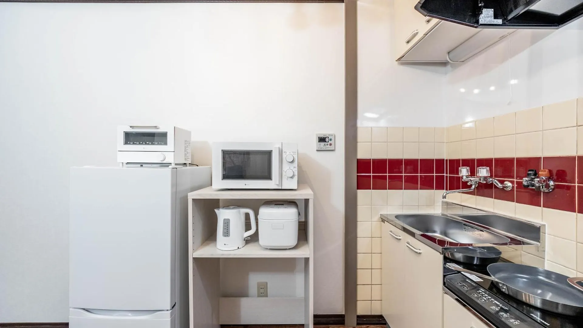 Ferienwohnung アリタクローバーハイツ103 Ōsaka 0*,