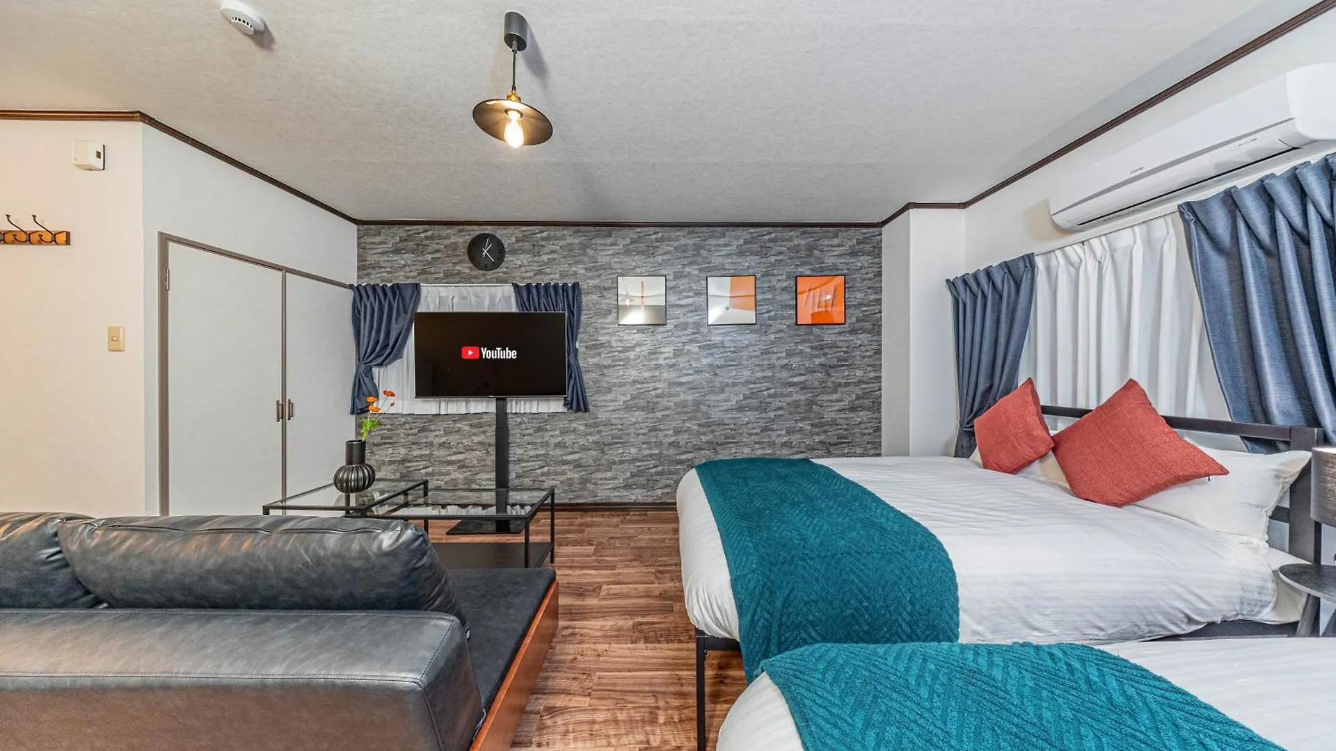 Ferienwohnung アリタクローバーハイツ103 Ōsaka Apartment